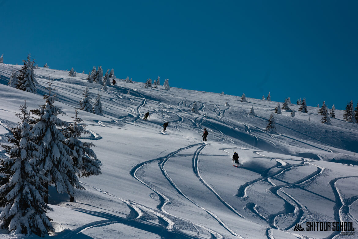 freeride w Rumunii podczas obozu Rumunia Heliski Freeride Camp ze Skitour School