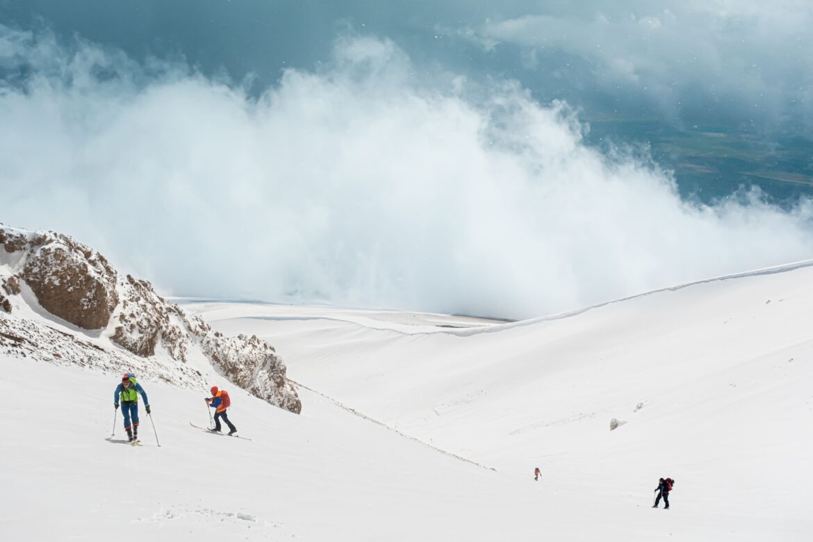 zdobycie Mt Ararat'u na skitourach